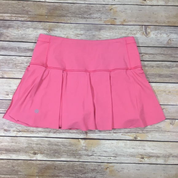 lululemon athletica Dresses & Skirts - {Lululemon} Hit Your Stride Skirt Sz 4